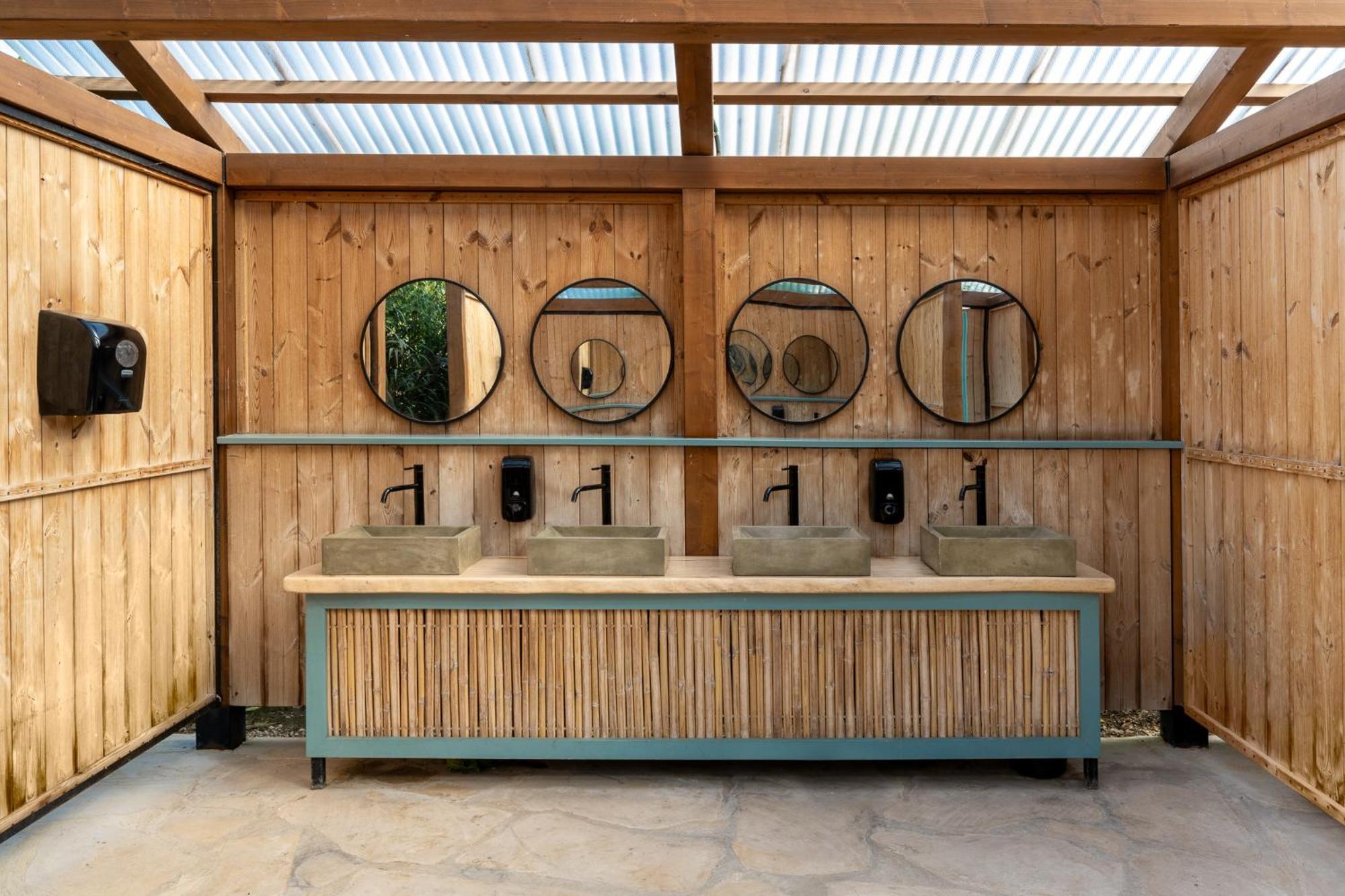 Layla Glamping Hotel Nir Dawid Exterior photo
